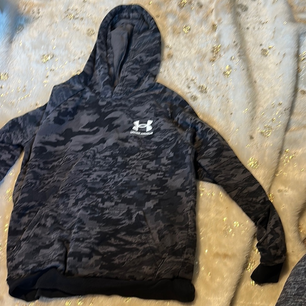 Under Armour Gray Camo Hoodie